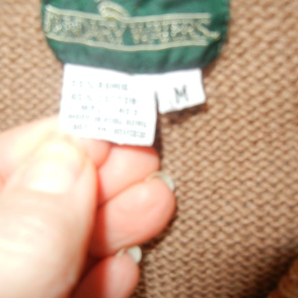 Boundary Waters Wmn M Vintage Sweater Vest Crew Neck Cardigan Cable Knit pockets - Picture 9 of 12